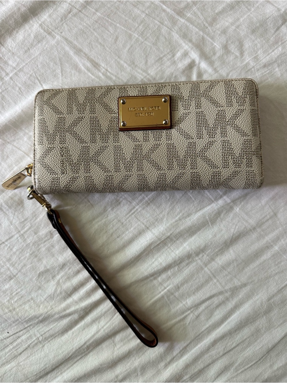 Michael Kors Cream Logo Zip Wallet with Wristlet